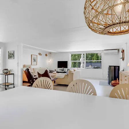 Dom wakacyjny Unique In Quiet Surroundings *